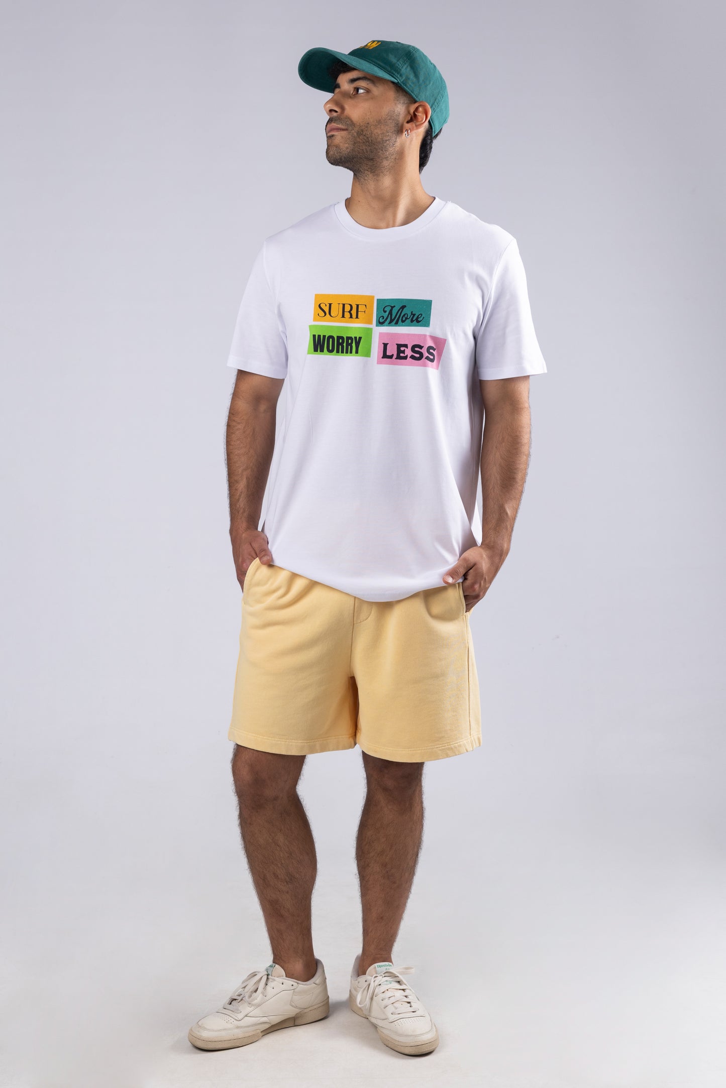 Camiseta "Surf More, Worry Less" - 100% Algodón Orgánico
